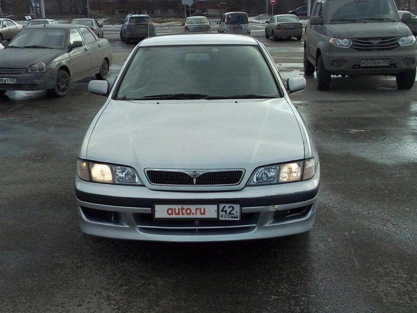 Ниссан примера Камино 1999 седан