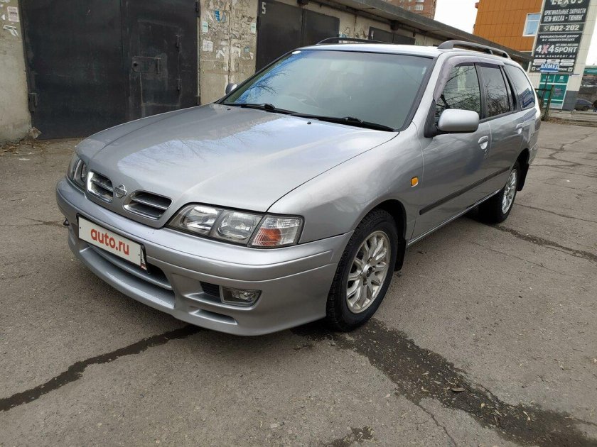 Ниссан примера Камино 1999