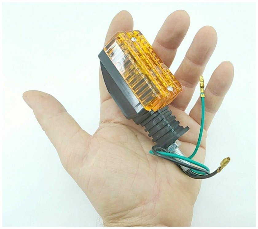 Поворотники на скутер