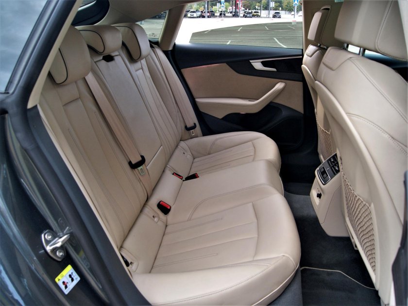 Audi a5 Sportback салон