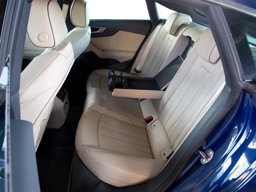 Audi a5 Sportback задний ряд