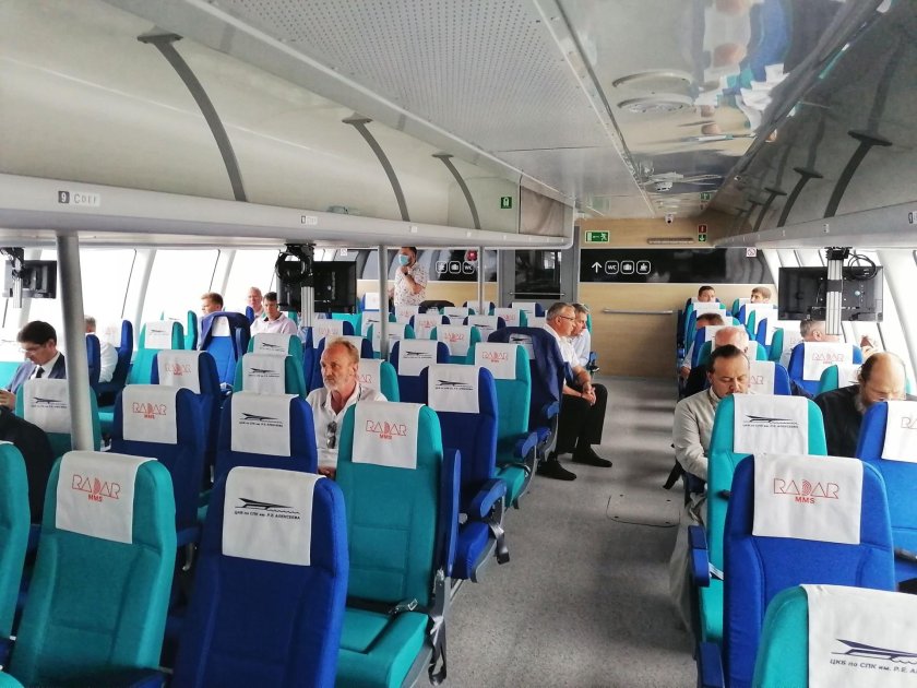 Метеор 120р кабина