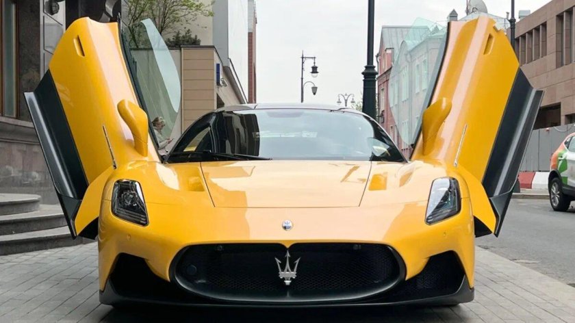 Спорткары Мазерати