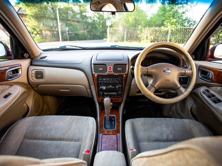 Ниссан Блюберд Силфи g10