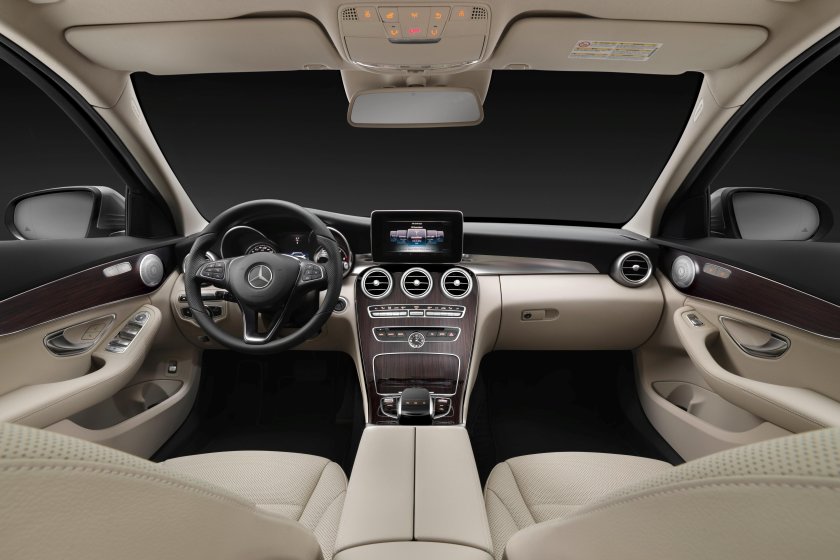 Mercedes Benz c200 салон