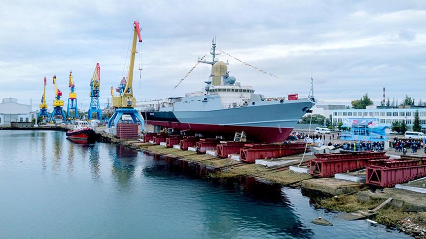 Судостроительный завод залив Керчь