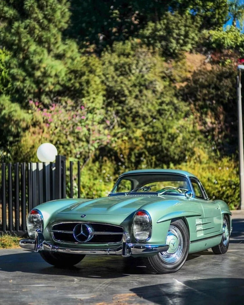 300 SL Roadster