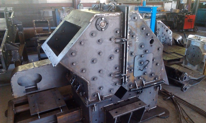 Роторная дробилка УМД 250 РГ