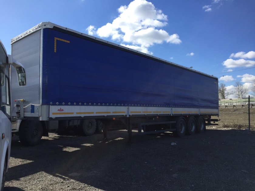 Полуприцеп МАЗ 975830-3025