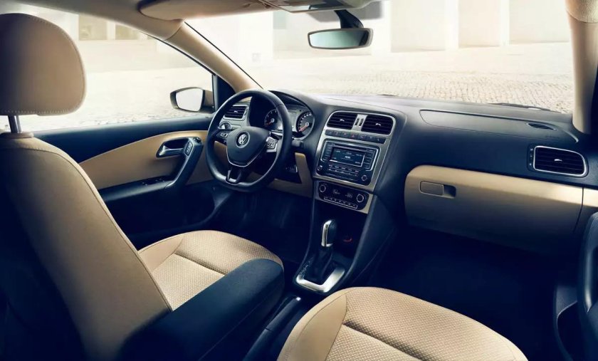 Салон Volkswagen Polo седан 2015
