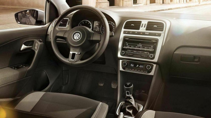 Volkswagen Polo sedan 2017 салон