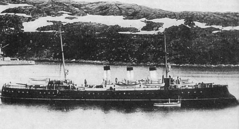 Светлана бронепалубный крейсер