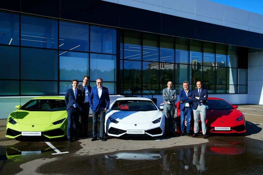 Рублевка машины