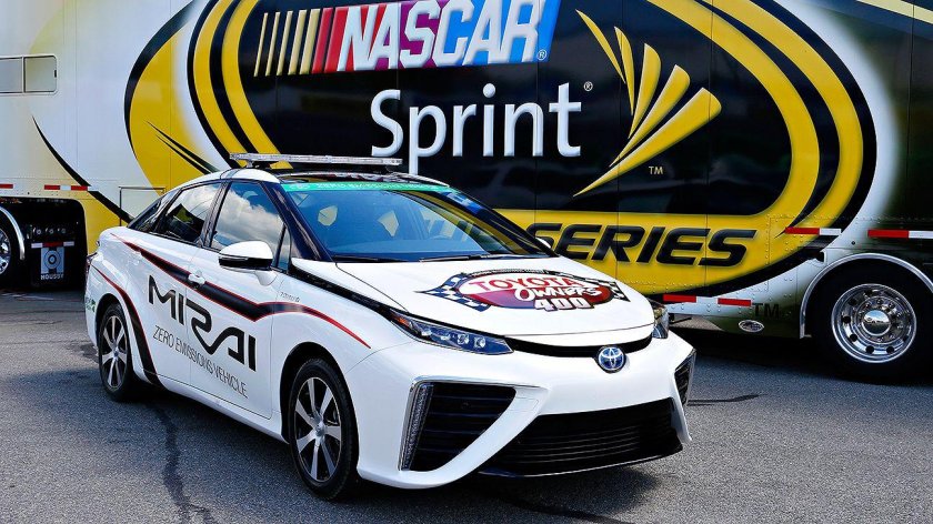 Пейс кар наскар