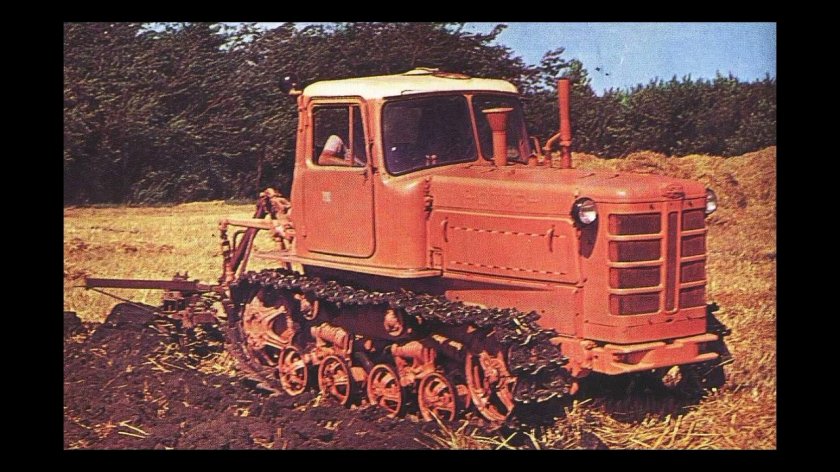Гусеничный трактор ВГТЗ ДТ-75