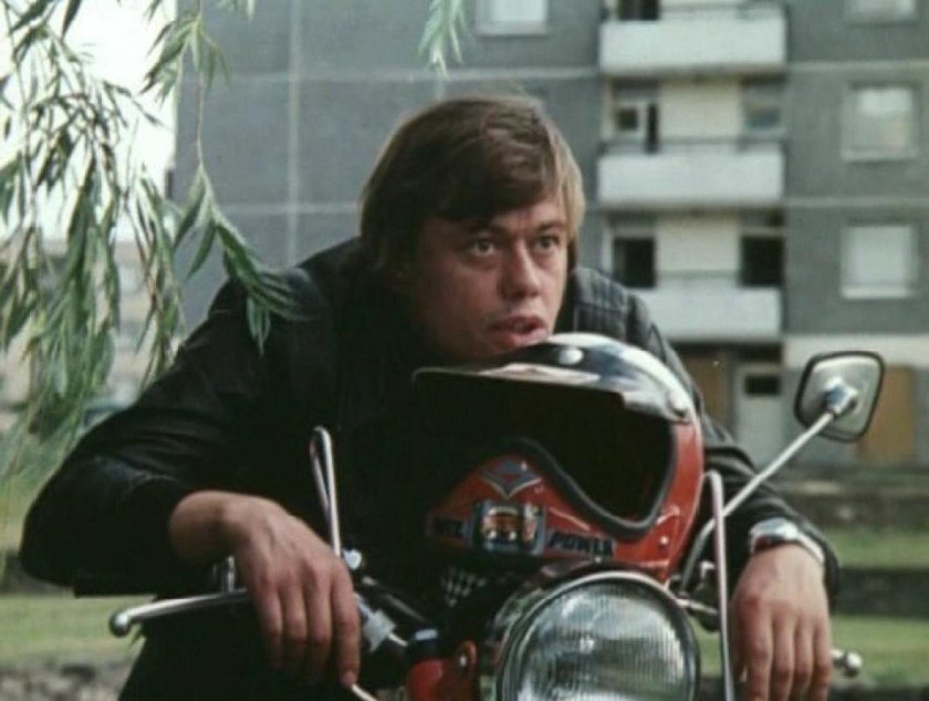 Николай Караченцов Урри