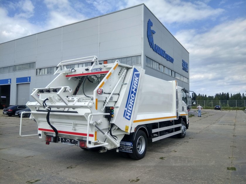 FVR 34 мусоровоз