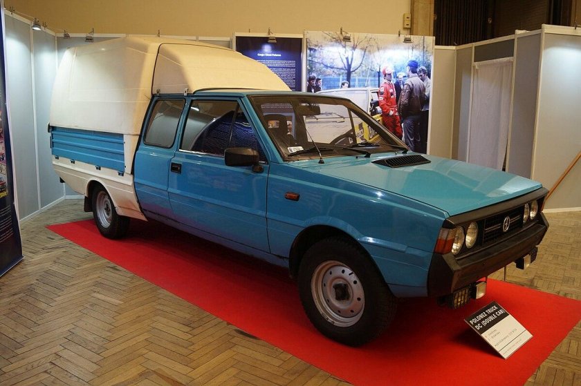 Автомобиль FSO Polonez