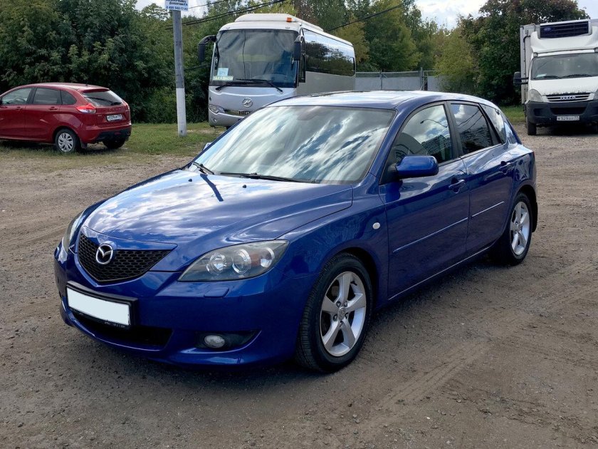 Мазда 3 хэтчбек 2006 года