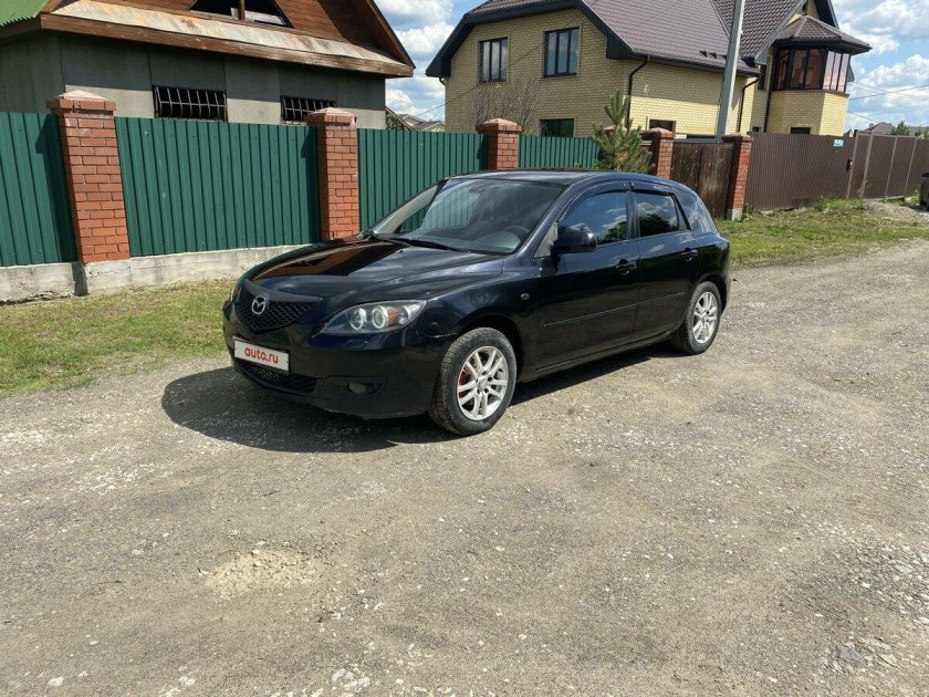 Мазда 3