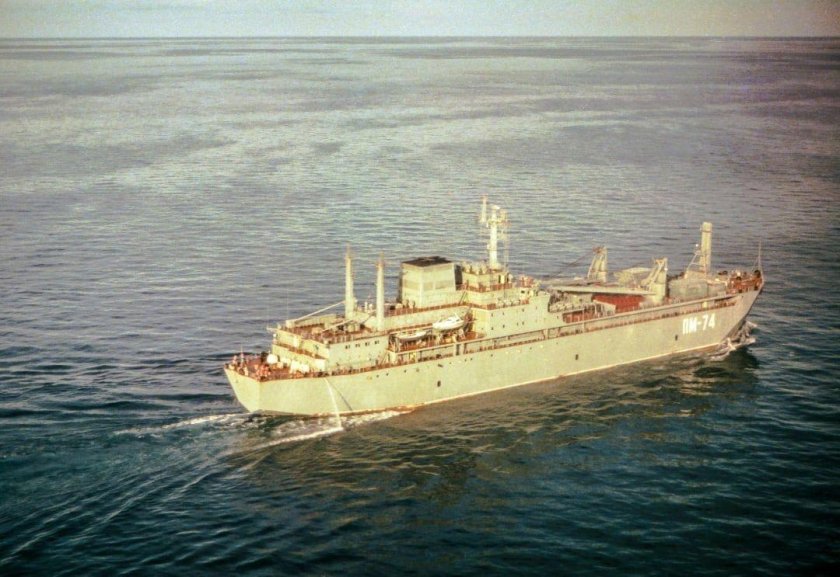 Плавбаза Волга Черноморский флот