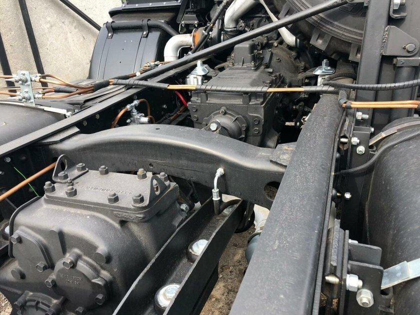 КАМАЗ 5350 двигатель