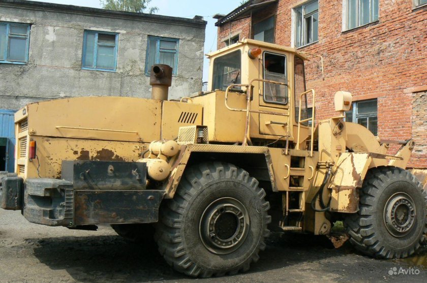 Погрузчик МОАЗ-40484