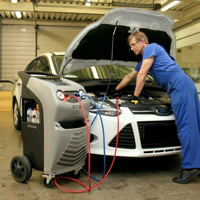 Заправщик кондиционеров авто