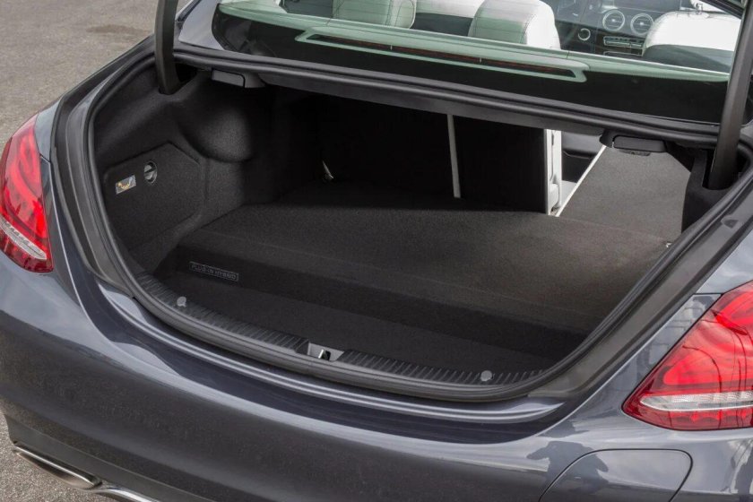 Mercedes c class w205 багажник