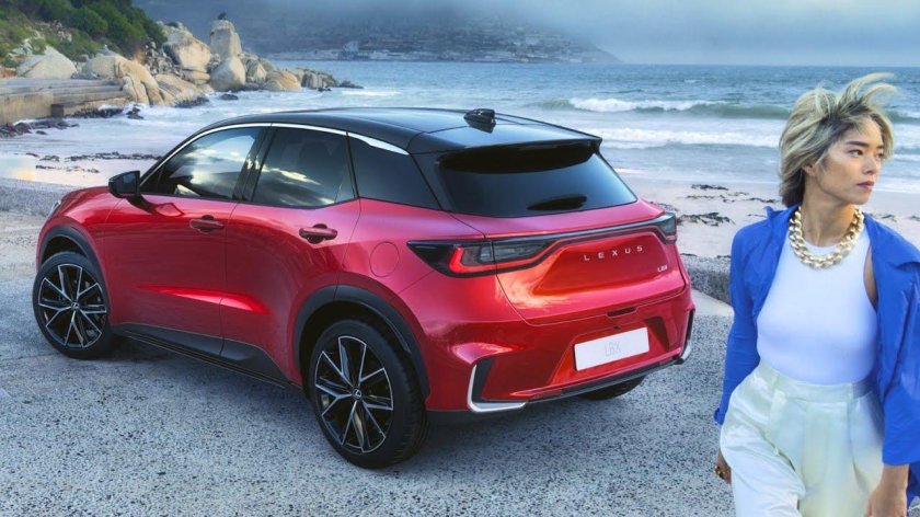 Lexus LBX