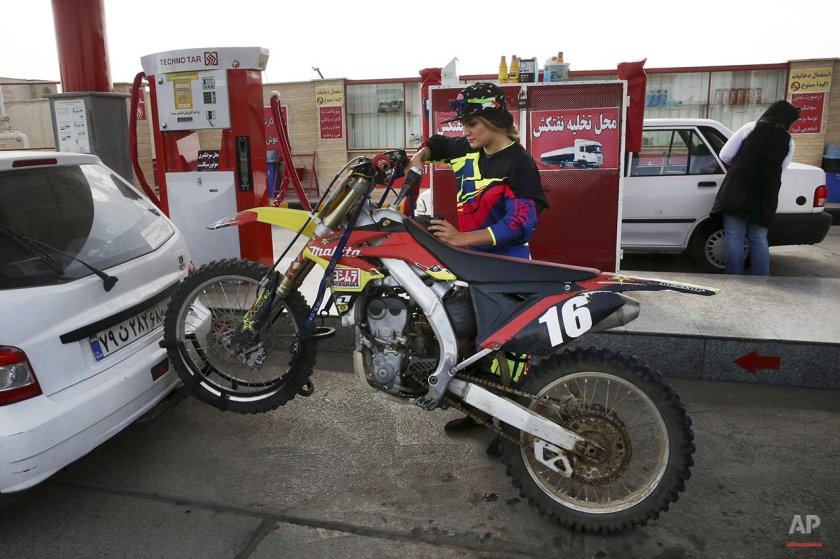 Заправка мотоцикла