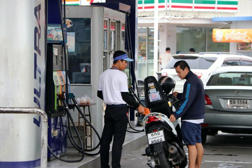 Мотоцикл заправка ГАЗ