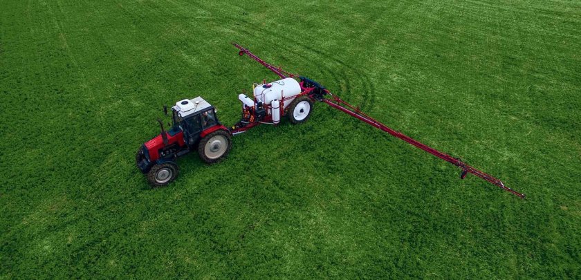 Прицепной опрыскиватель RSM TS-6200 Sputnik