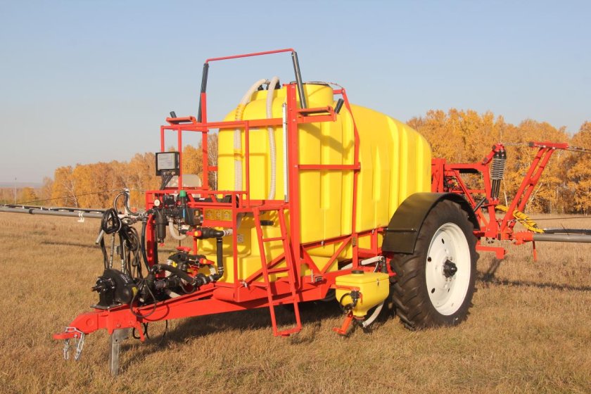 Опрыскиватель ОВТ-1