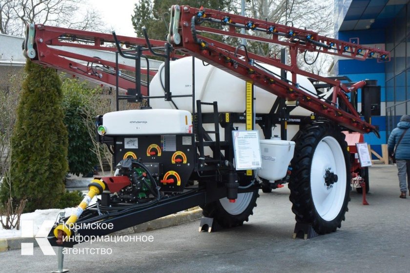 Опрыскиватель Гаспардо прицепной