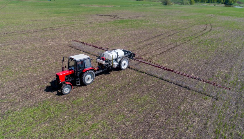 Опрыскиватель Ростсельмаш 3200