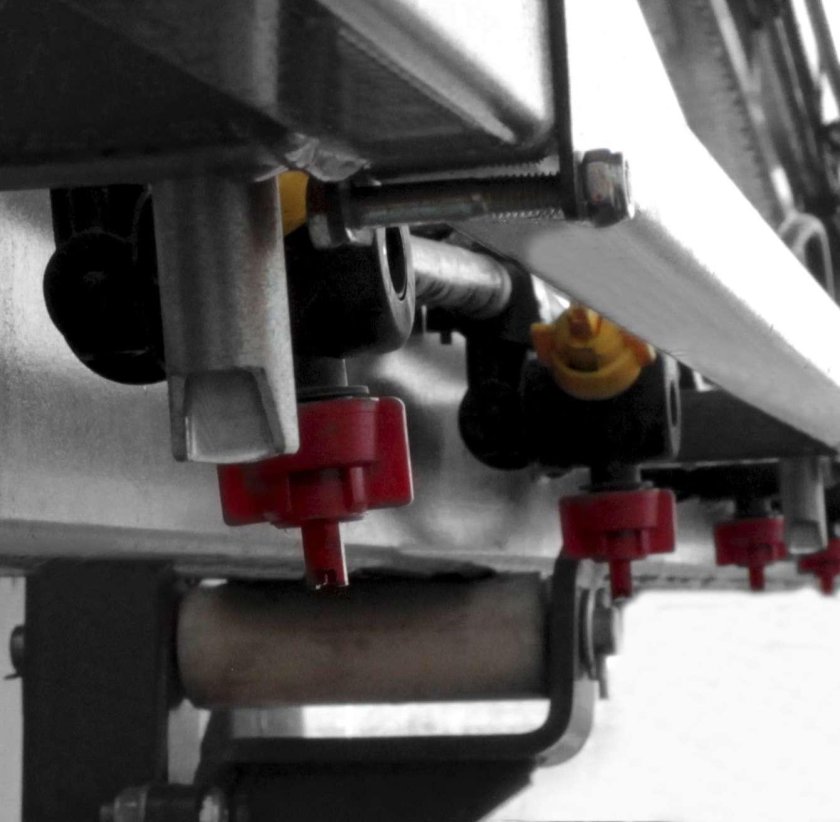 Прицепной опрыскиватель RSM TS-6200 Sputnik