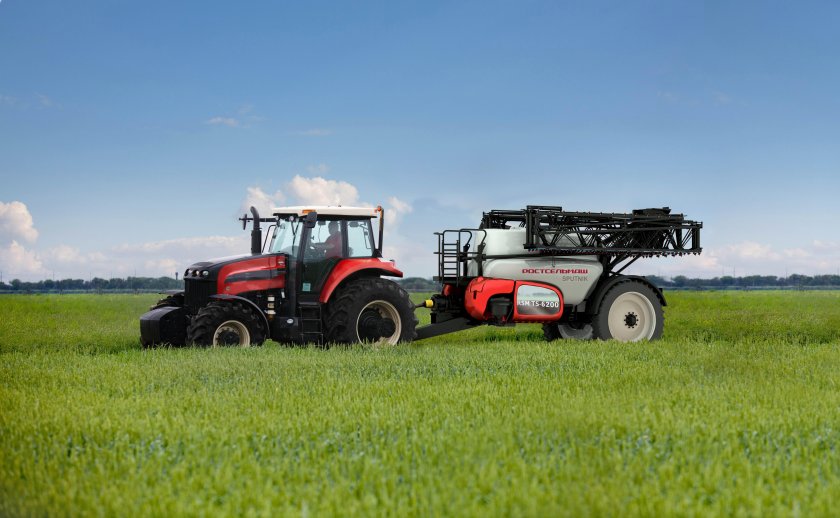 Опрыскиватель Ростсельмаш 3200