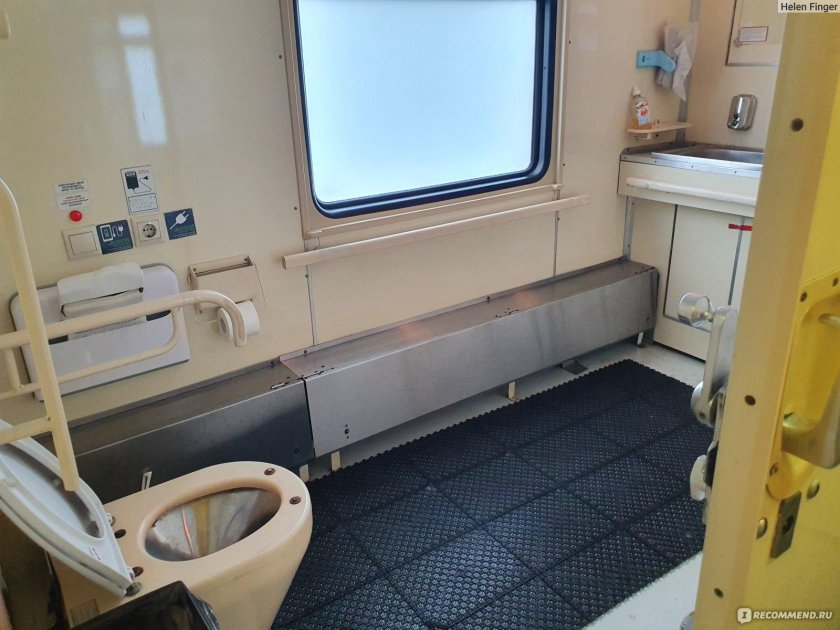 Поезд 460са Тамбов Адлер