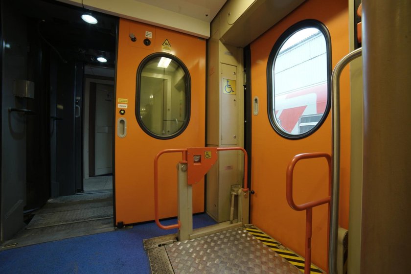 Вагон купе ТВЗ тамбур