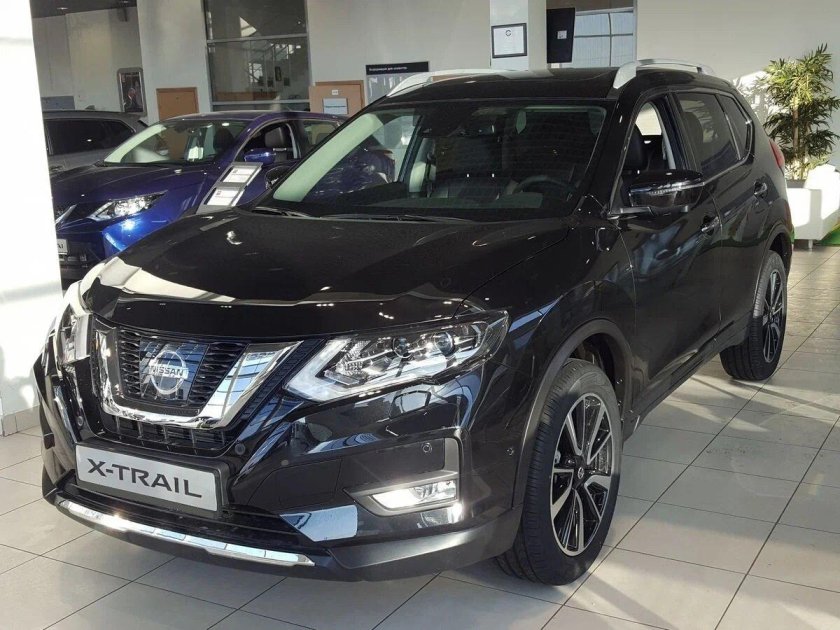 Nissan x-Trail 2021 черный