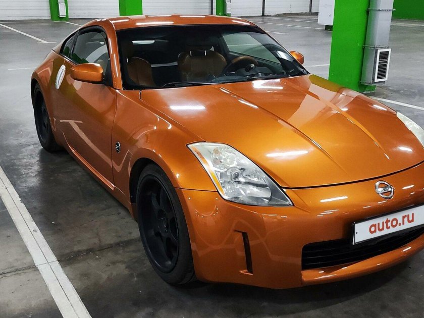 Ниссан 350z оранжевый