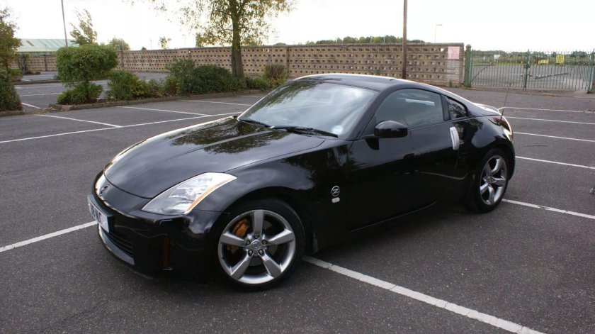 Nissan 350zx
