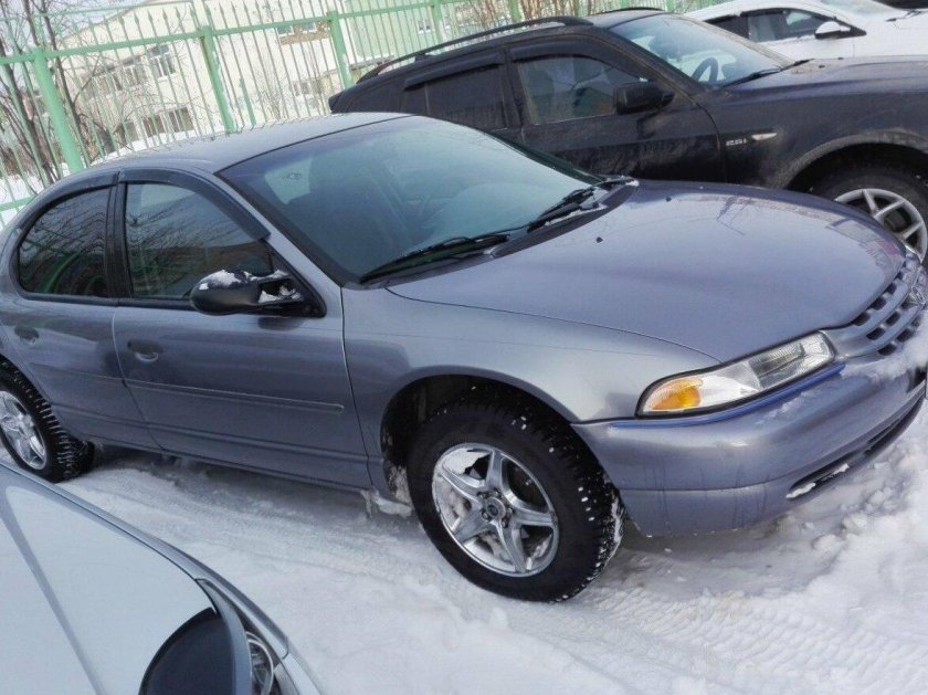 Плимут Бриз 1999