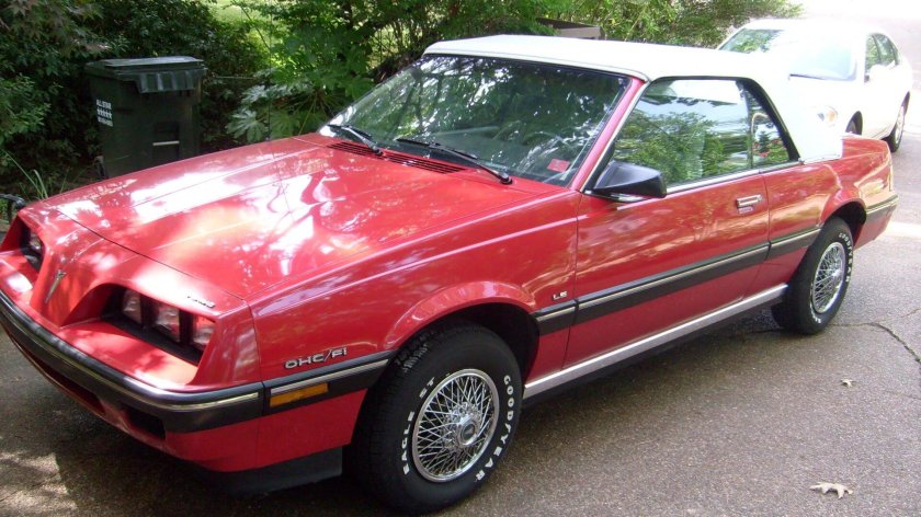 Понтиак Санберд