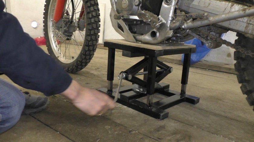 Подставка-подъемник для питбайка bst004