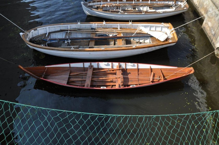 Шлюпка Вельбот