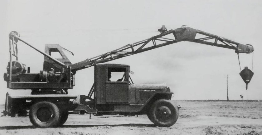 Автокран к-31 на шасси ЗИС-5