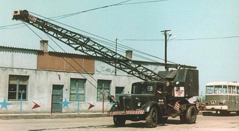 К 51 МАЗ 200 автокран