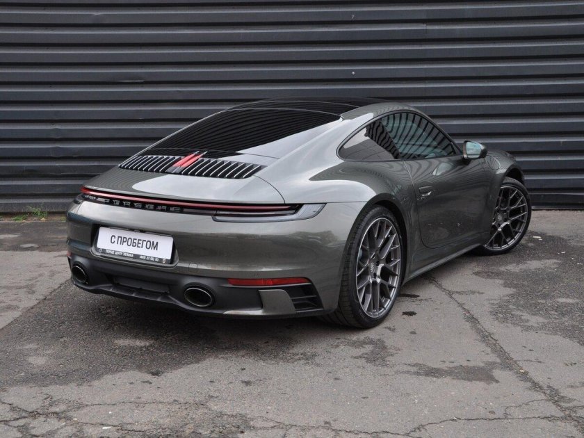 Porsche 911 Carrera 4s 992